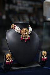 NECKLACE -Golden colour Search code 8020